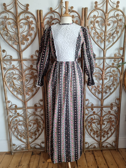 Vintage 70s prairie maxi dress M