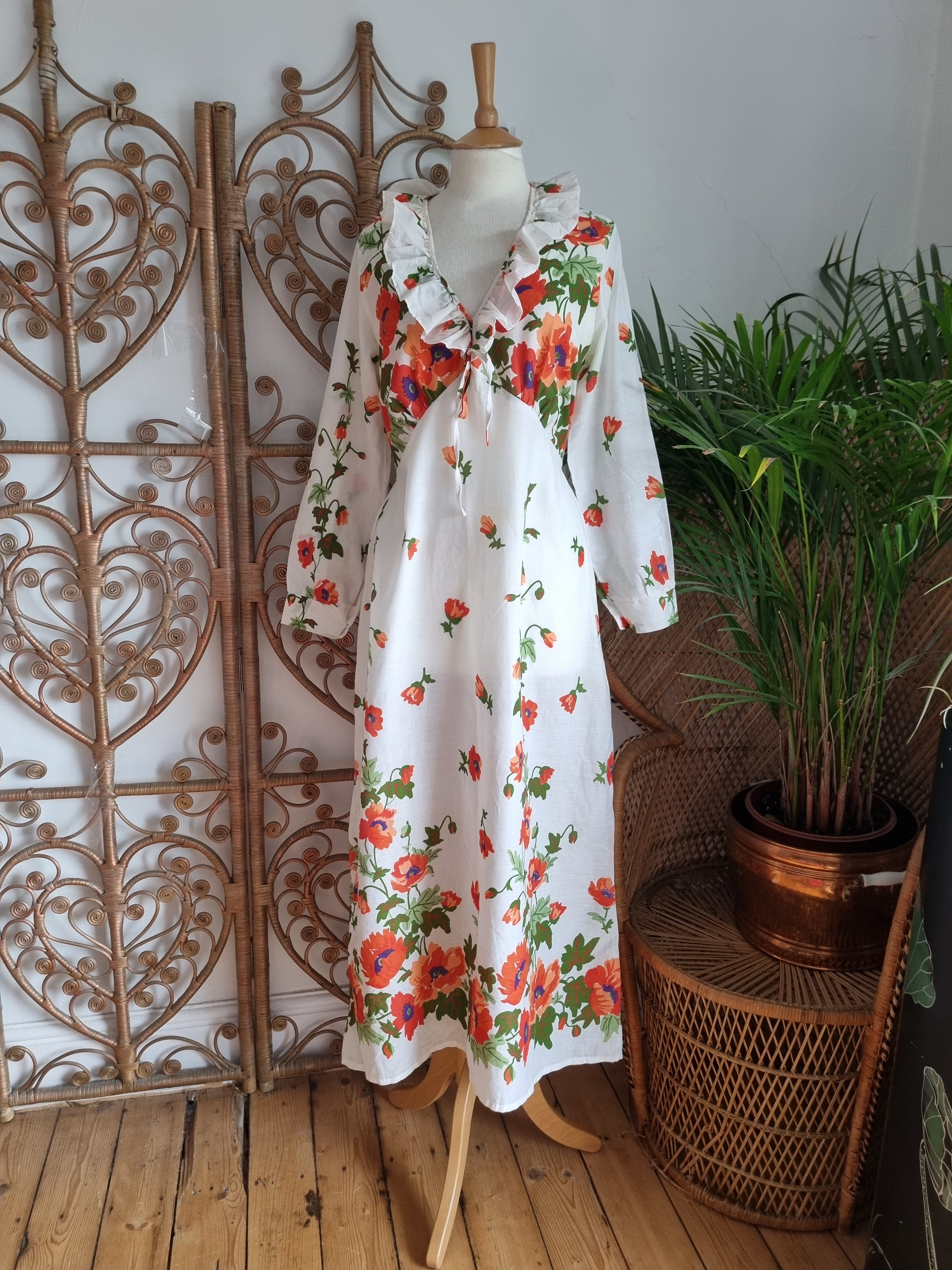 Vintage on sale 70s dress