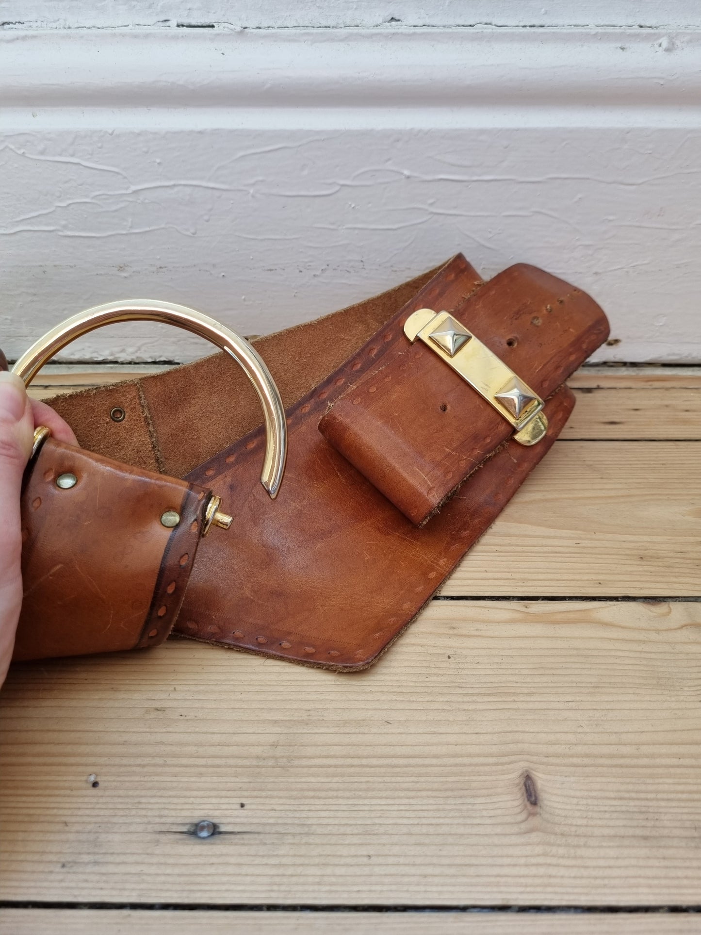 Vintage brown waist leather belt 33"