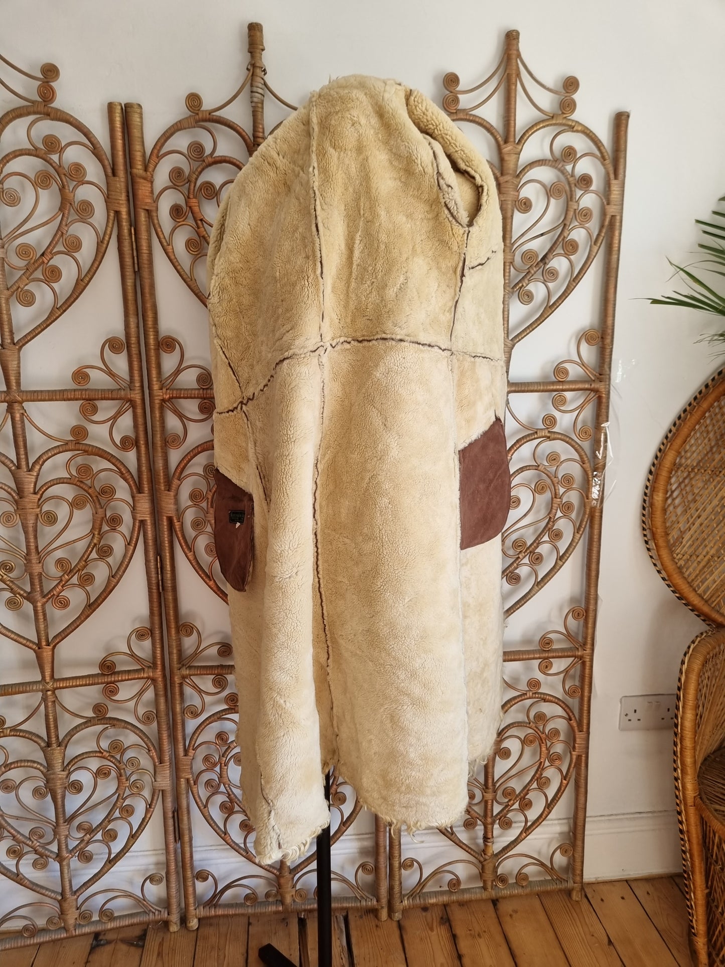 Vintage Abercrombie and Fitch embroidered Sheepskin 60s coat S